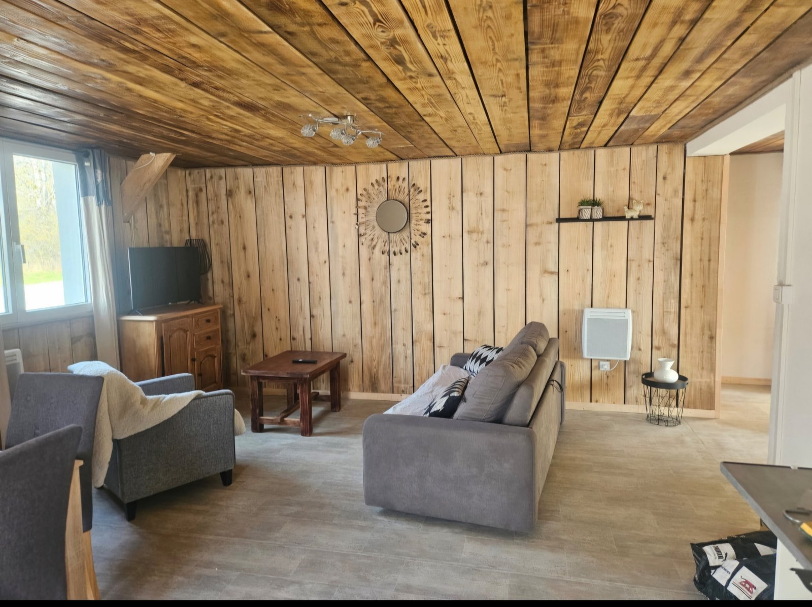 Le P'tit Clos, gîte aux Combes - vue extérieure